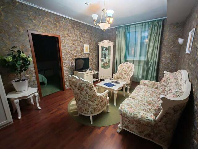 Гостиница Уют Сургут-243